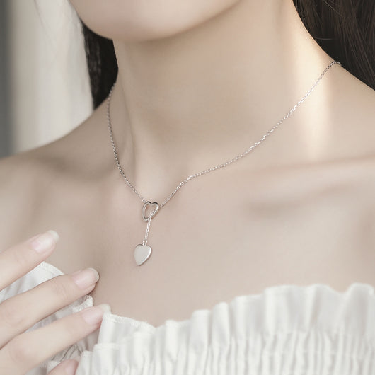Collar Doble Corazón en Plata Esterlina - Image 2
