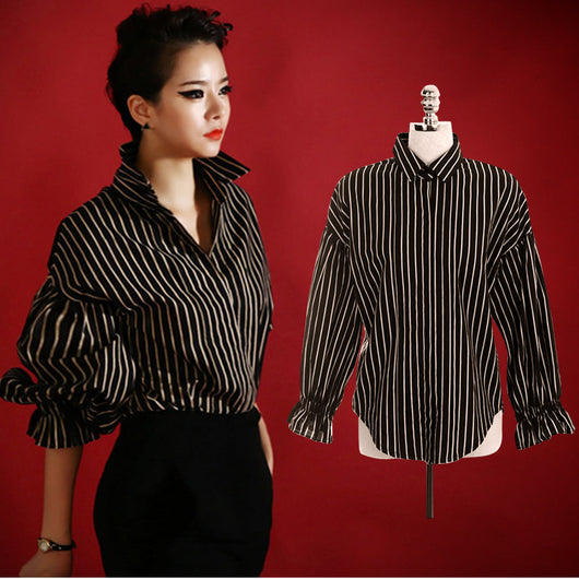 Blusa Holgada a Rayas Blanco y Negro - Image 3