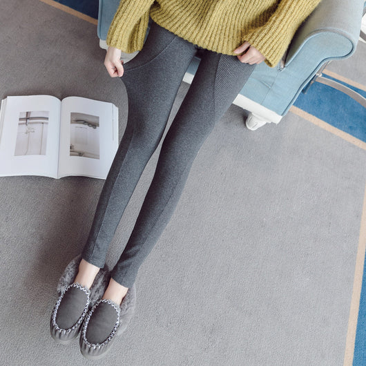 Pantalones de Maternidad Cómodos y Versátiles