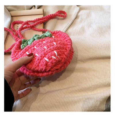Bolsa Infantil Tejida a Mano con Diseño de Fresa en Lana - Image 24