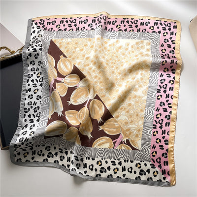 Pañuelo de Seda Artificial Estampado Leopardo con Bloques de Color Granate y Flores para Mujer - Image 6