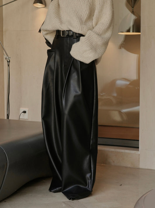 Pantalones PU Cintura Alta Ajustados con Piernas Anchas - Image 14