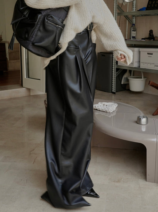 Pantalones PU Cintura Alta Ajustados con Piernas Anchas - Image 15