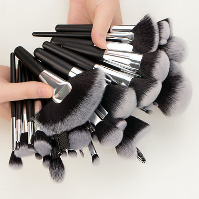 Set Completo de Brochas de Maquillaje con Cerdas Naturales - Image 25