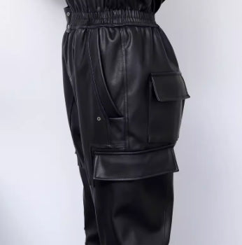 Traje Ejecutivo de Cuero PU Negro Ajustado para Mujer - Image 11