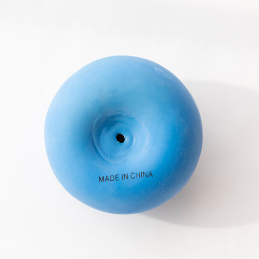 Blue rubber pet toy with big white eyes, black pupils, an open black mouth, and pink blush spots, for dogs and cats. - Image 8