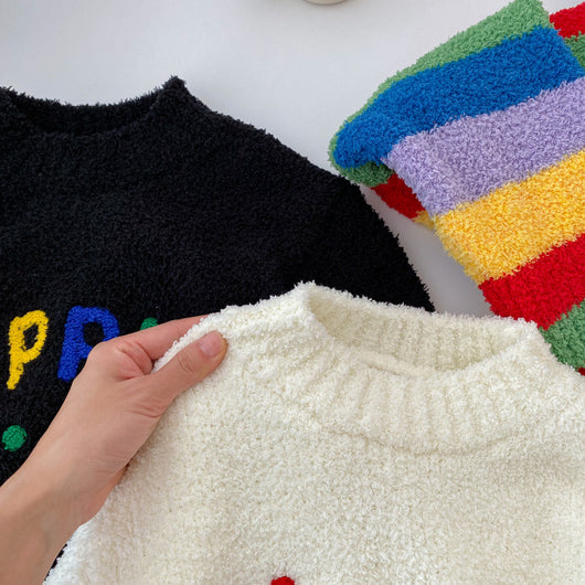 Pijama Infantil Arcoíris con Letras para Niños y Niñas - Image 18
