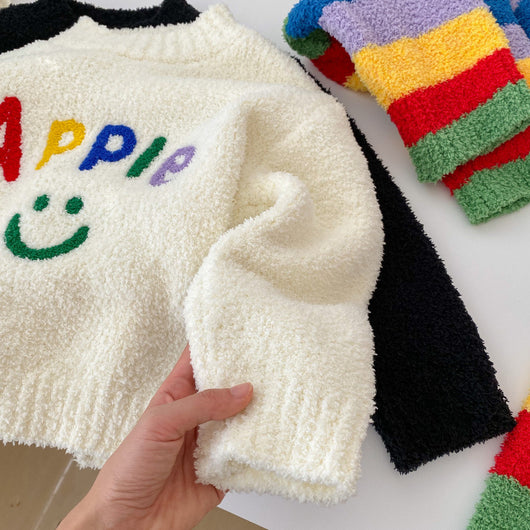 Pijama Infantil Arcoíris con Letras para Niños y Niñas - Image 20
