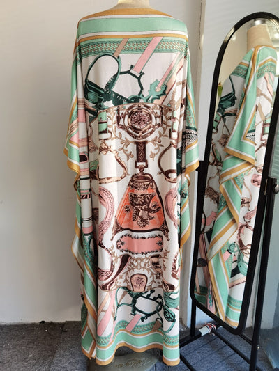 Falda Suelta de Seda Estampada con Hombro Descubierto