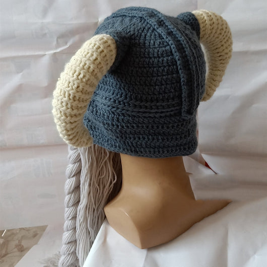 Gorro de Lana Tejido a Mano con Orejeras - Diseño Excéntrico para Parejas - Image 3