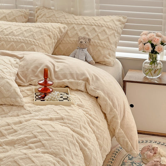 Juego de Cama 4 Piezas Fibra de Leche Térmica Acolchada - Image 12