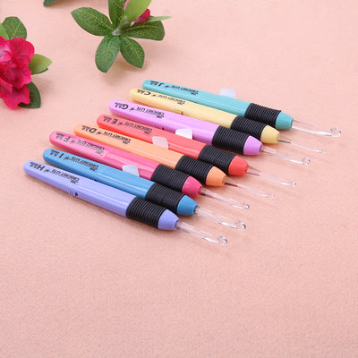 Juego de 8 Piezas de Ganchos para Crochet y Agujas de Tejer con Mango LED - Image 3