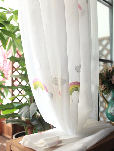 Cortinas de Malla Bordada para Balcón con Diseño de Nubes Arcoíris - Image 6