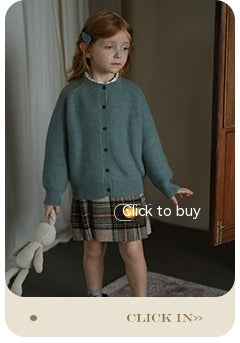 Cardigan de Lana Pura para Niña - Azul Niebla con Detalle Albaricoque - Image 18