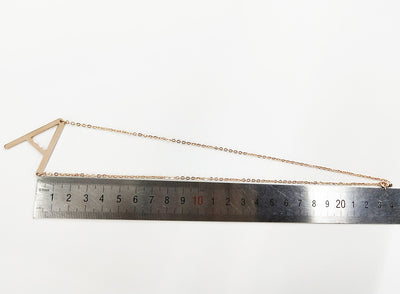 Collar Inicial Acero Inoxidable Chapado en Oro Rosa - Image 84