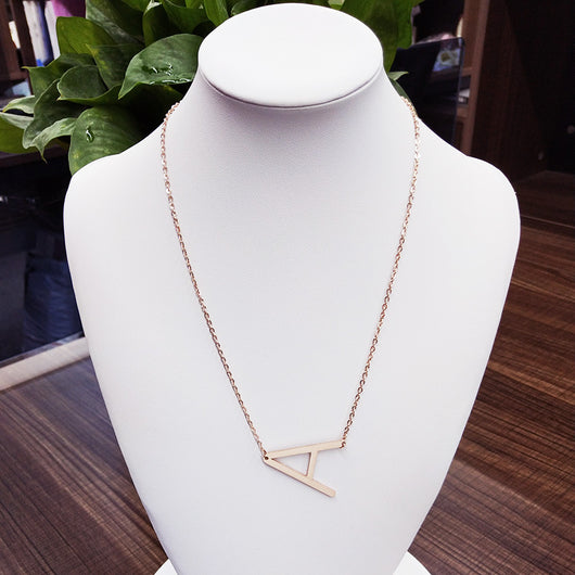 Collar Inicial Acero Inoxidable Chapado en Oro Rosa - Image 87