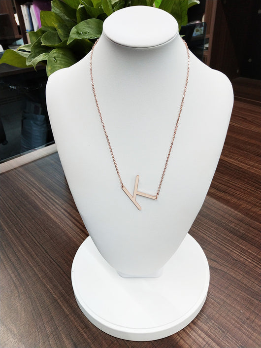 Collar Inicial Acero Inoxidable Chapado en Oro Rosa - Image 90