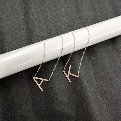 Collar Inicial Acero Inoxidable Chapado en Oro Rosa - Image 92
