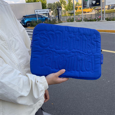 Funda Acolchada para Laptop y Tablet con Bordado Elegante - Image 14