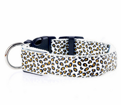 Collar LED Ajustable para Perros con Diseño Leopardo - Seguridad Nocturna - Image 15