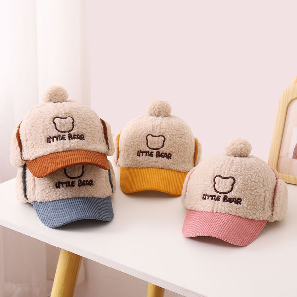 Gorra de Visera Acolchada para Niñas con Costuras Decorativas
