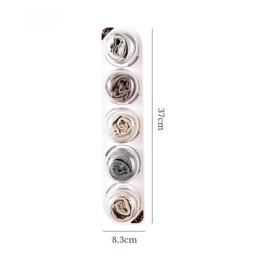 Organizador de Ropa Interior y Calcetines Colgante sin Taladro - Image 13