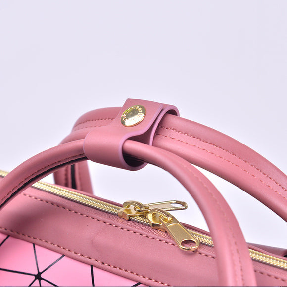 Mochila para Mujer Versátil y Resistente