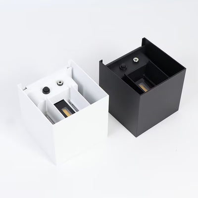 Lámpara de Pared LED Exterior Resistente al Agua en Aluminio - Image 13