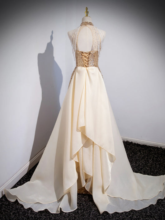 Vestido Dorado de Noche para Anfitriona y Presentadora - Image 8