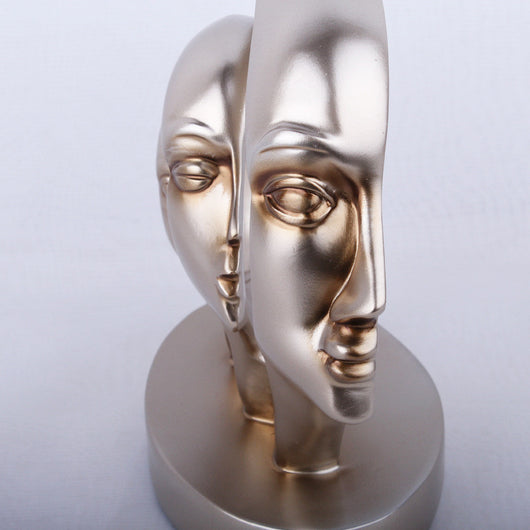 Escultura Decorativa de Resina - Arte Moderno Contemporáneo - Image 4