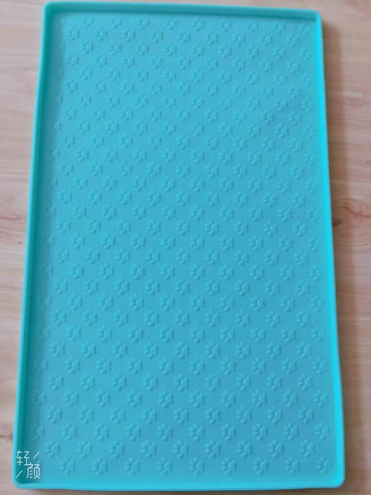 Tapete Antideslizante Impermeable para Mascotas - Image 21