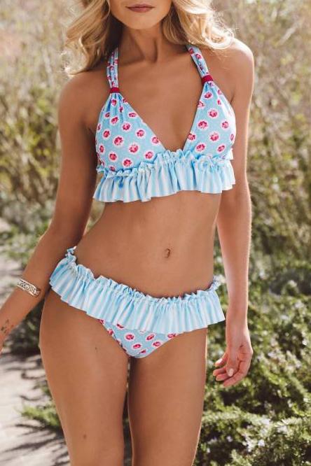 Bikini Dos Piezas con Falda Plisada Estampada y Abertura
