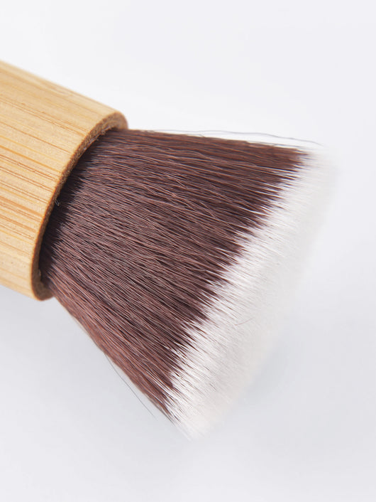 Brocha de Maquillaje Plana con Mango de Bambú - Image 6