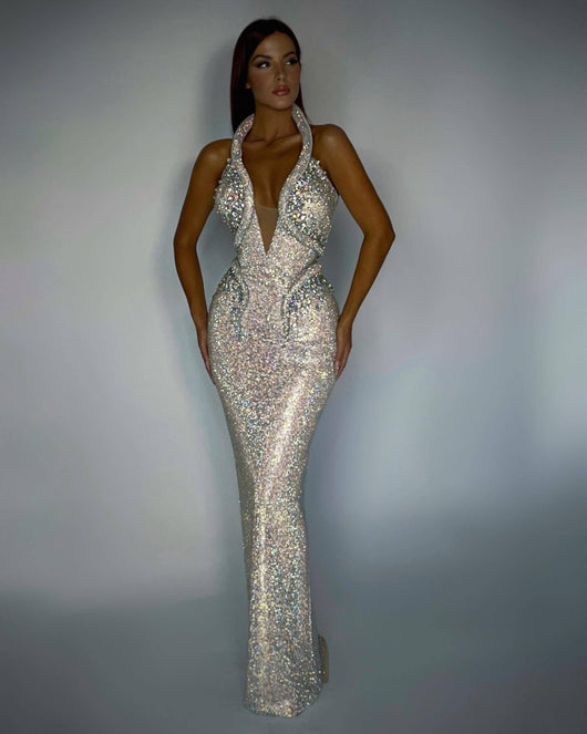 Vestido de Noche Elegante con Lentejuelas y Cola Fluida - Image 18