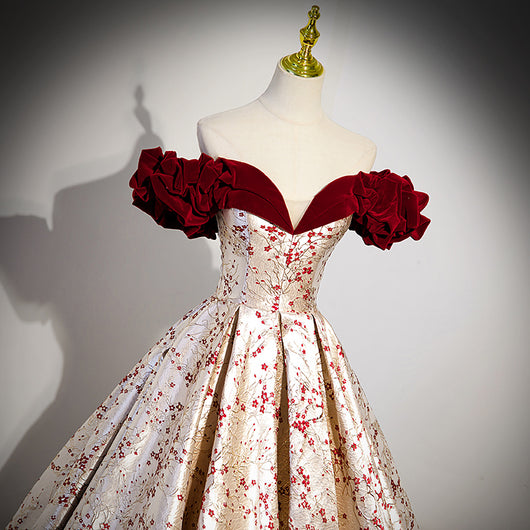 Vestido de Novia Hombros Descubiertos con Detalles de Encaje Pesado - Image 9