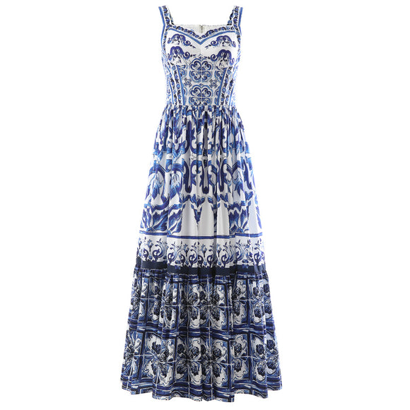 Vestido de Verano Azul y Blanco con Estampado de Tirantes de Porcelana