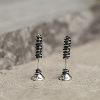 Aretes Punk Hip Hop Plata Tailandesa con Tornillos y Tachuelas - Image 10