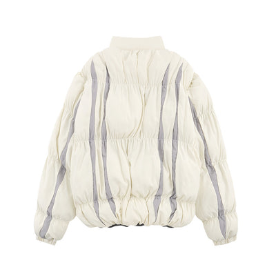 Abrigo Tipo Pan con Cuello Alzado y Costuras Plisadas en Contraste de Rayas para Hombre - Image 15