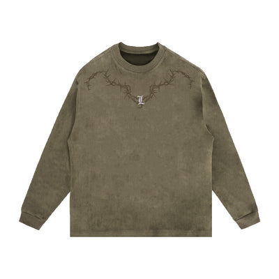Playera Manga Larga Cuello Redondo con Bordado Gótico para Hombre - Image 15