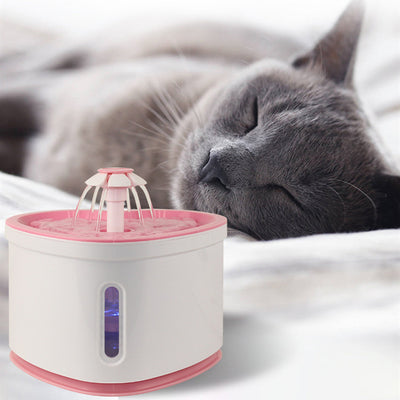 Fuente Automática para Mascotas con LED y Carga USB - Image 9