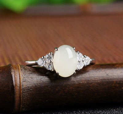 Anillo Ajustable de Piedra de Luna y Jade en Plata 925 - Image 3