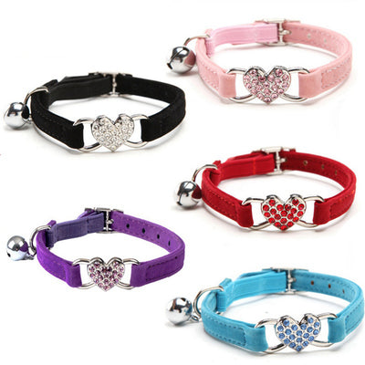 Collar Ajustable de Felpa para Perro y Gato con Diamante de Agua y Cascabel - Image 15