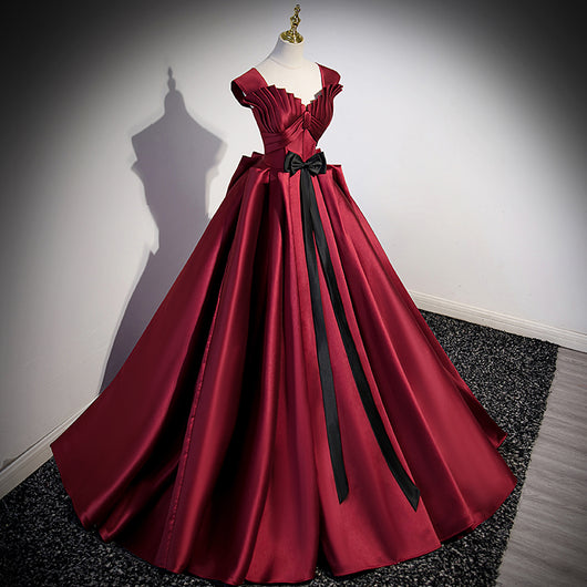 Vestido de Novia Rojo Satinado para Anfitriona - Image 10