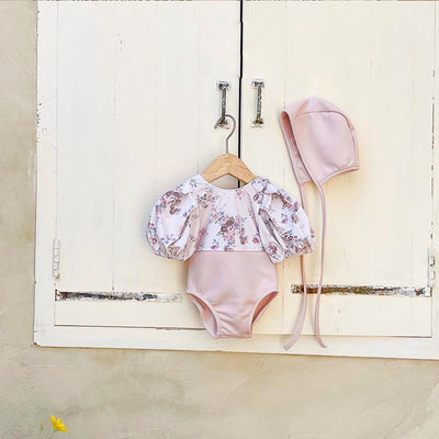 Traje de Baño para Bebé Estampado Floral con Gorro Protector - Image 12