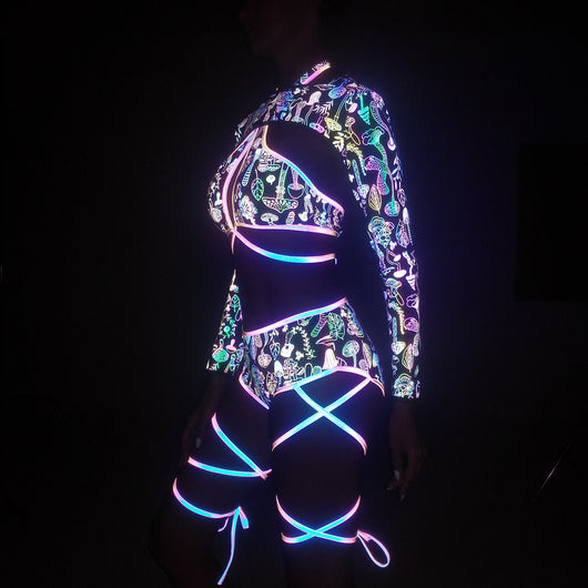 Traje de Baño Reflectante de Tres Piezas con Estampado Colorido para Mujer - Image 11