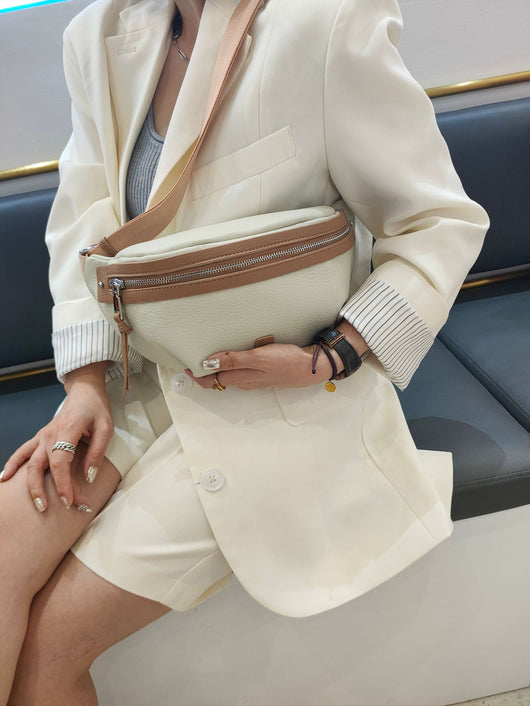 Bolso de Cintura en Cuero Genuino para Mujer - Diseño Minimalista y Versátil - Image 20