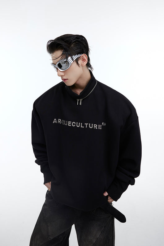 Suéter con Cuello Alto y Hombreras de Diseño Contemporáneo - Image 9