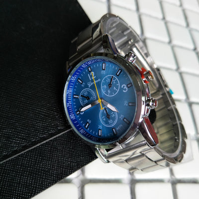 Reloj de Acero con Correa de Metal y Seis Esferas - Image 3
