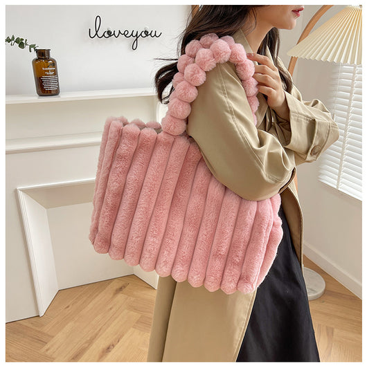 Bolso de Hombro Amplio con Capacidad Grande y Diseño Moderno en Peluche - Image 20