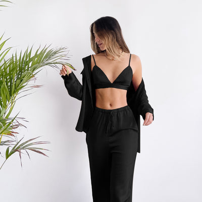 Conjunto de Pijama Satinado de 3 Piezas - Estilo Europeo Elegante - Image 18
